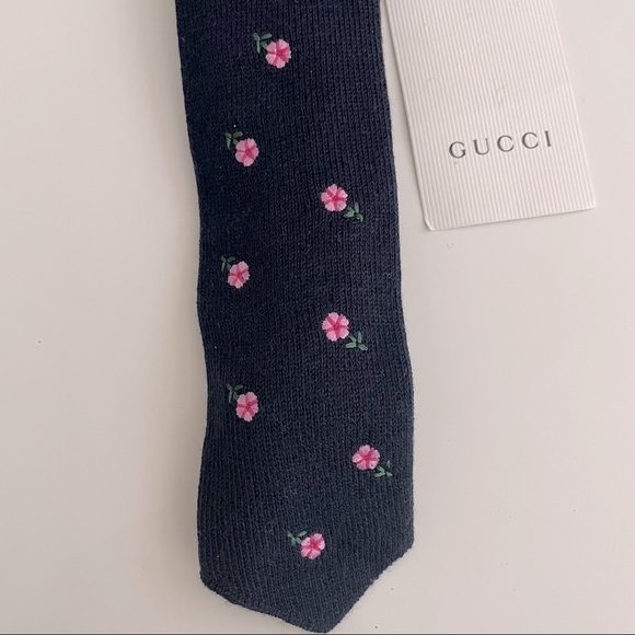 🌸HOST PICK🌸 🆕 Authentic Gucci Cashmere Navy Floral Mens Tie - Picture 3 of 7